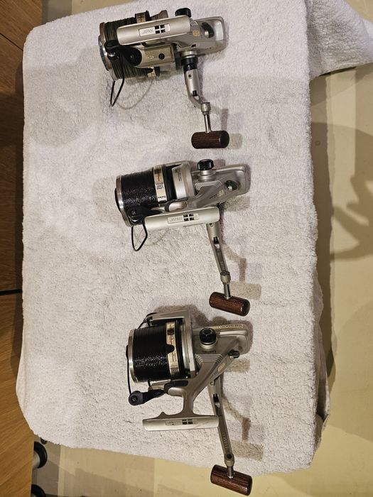 3 броя Daiwa Longbeam SS 5000