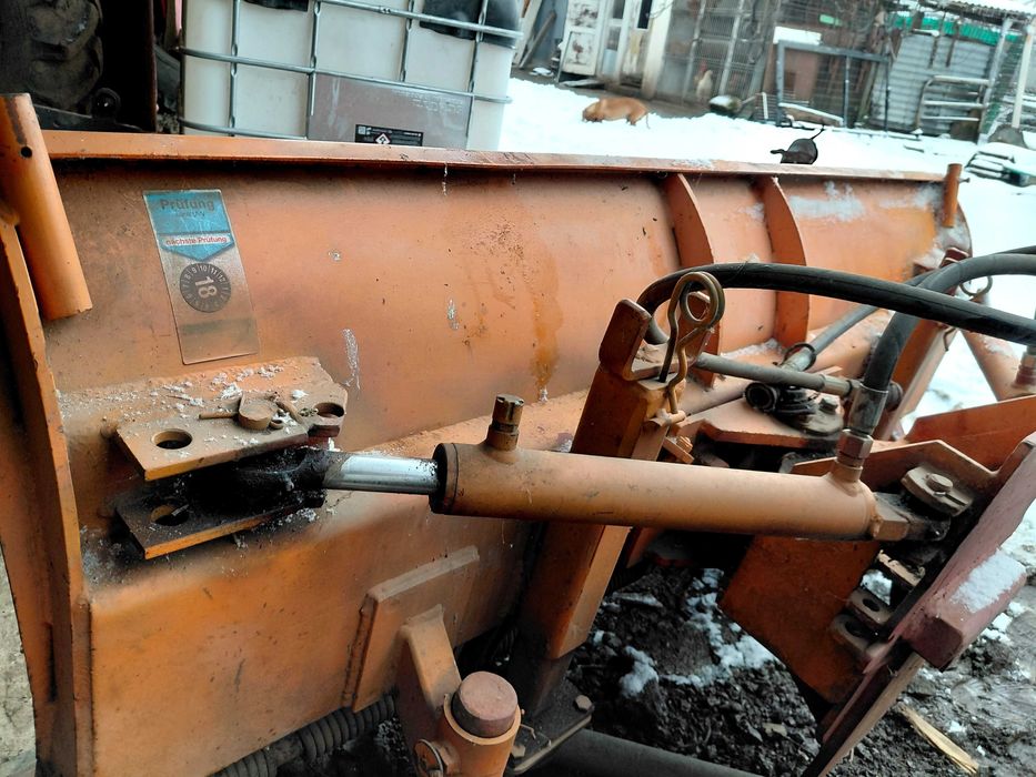 Vand Lama pt.zapadă