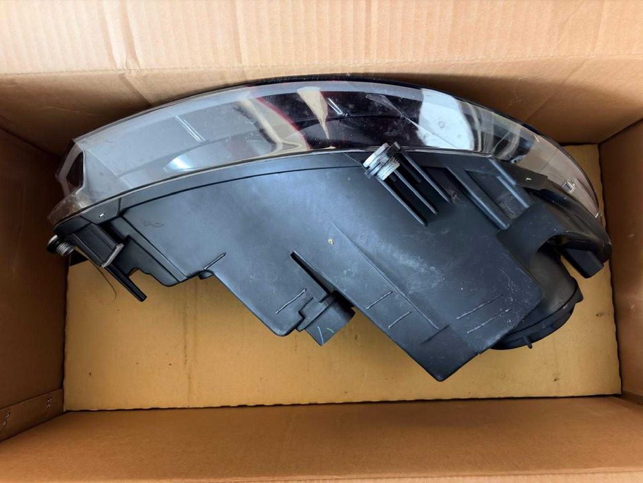 Far stanga Golf 5 Plus NOU 2005-2013 5M1941005G, 5M1941029G