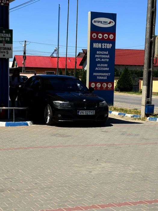 BMW 320 4*4 2011