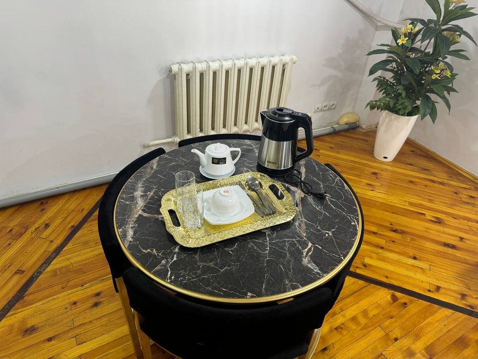 Bez Zaksa Kvartira Va Mehmonhona Kunlik