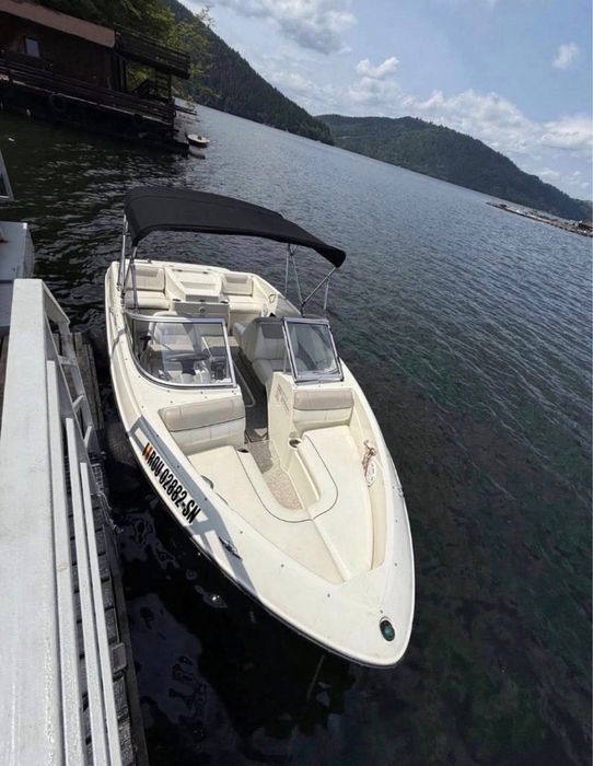 Barca Bayliner 175 GT 2013, 135 cai, peridoc inclus