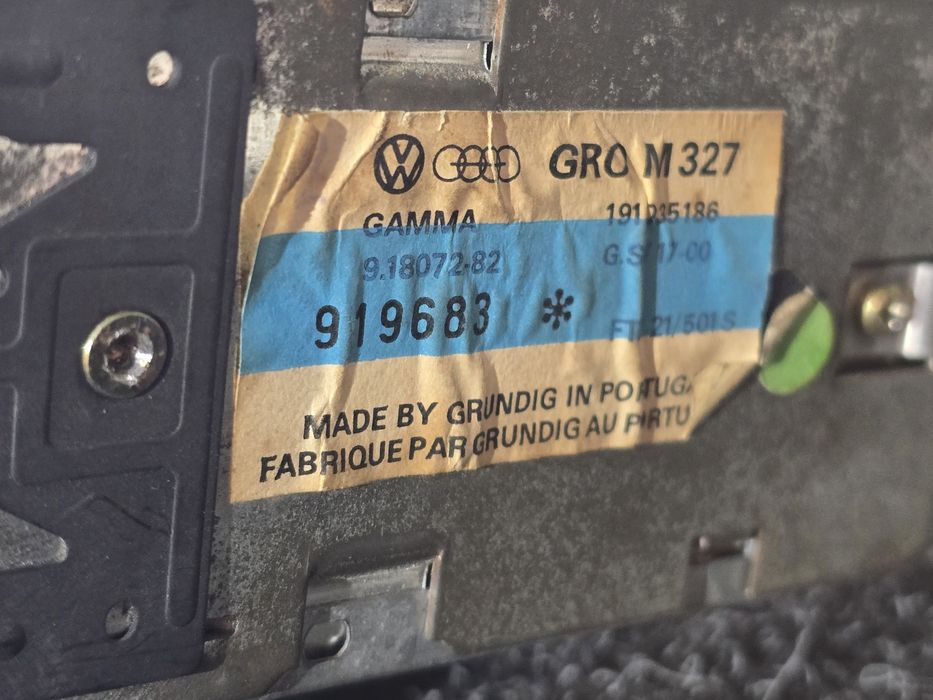 Radio casetofon VW AUDI GAMMA 2 gro m327, retro mobil