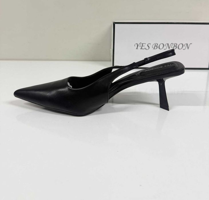 Черни кожени токчета Yes Bonbon