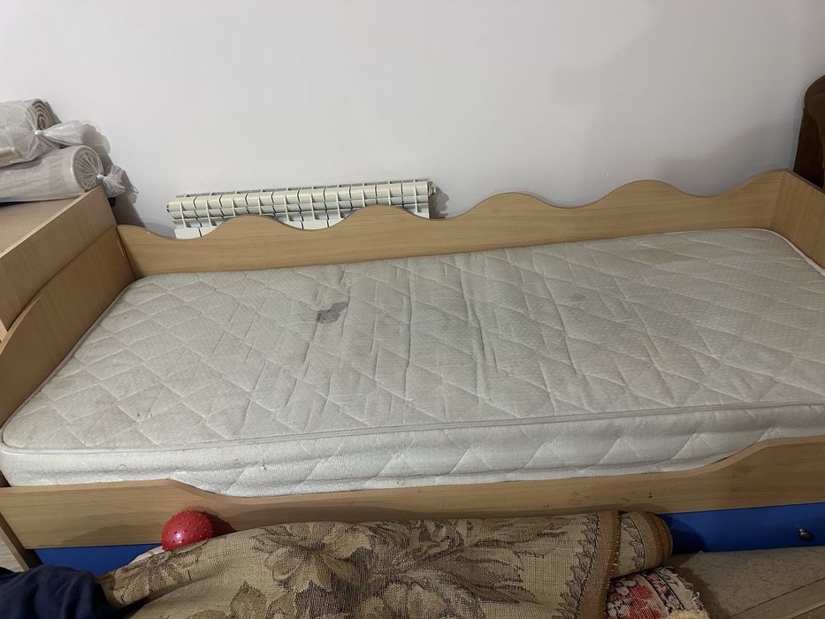 Продам б/у диваны