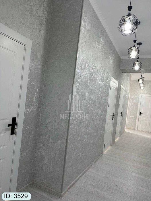 5 mikr jomiy melodiya tarafda 3 xona tayyor kvartira sotiladi №3529