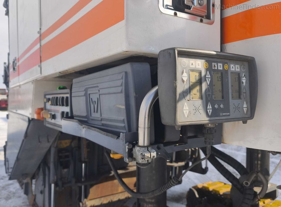 Дорожная фреза Wirtgen W200i