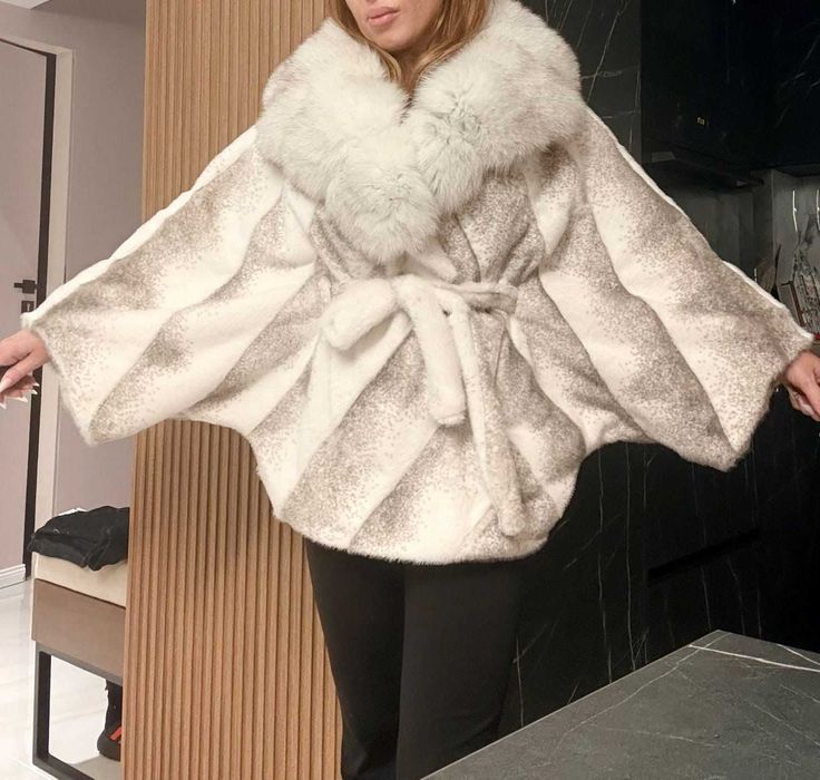 Blăniță naturala de vulpe și Alcantara