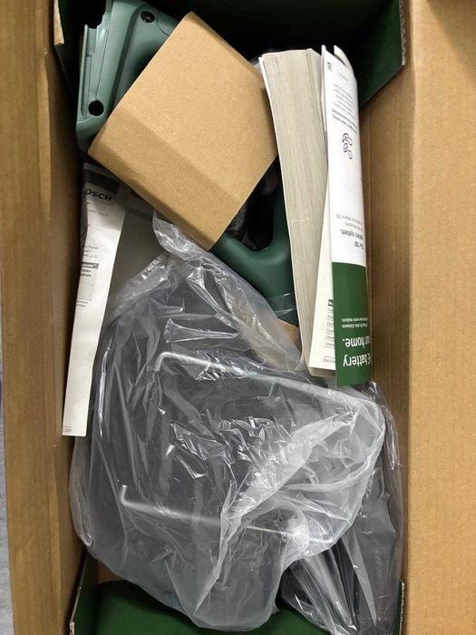 Mașină de tuns iarba Bosch Home and Garden EasyGrassCut 18V-230