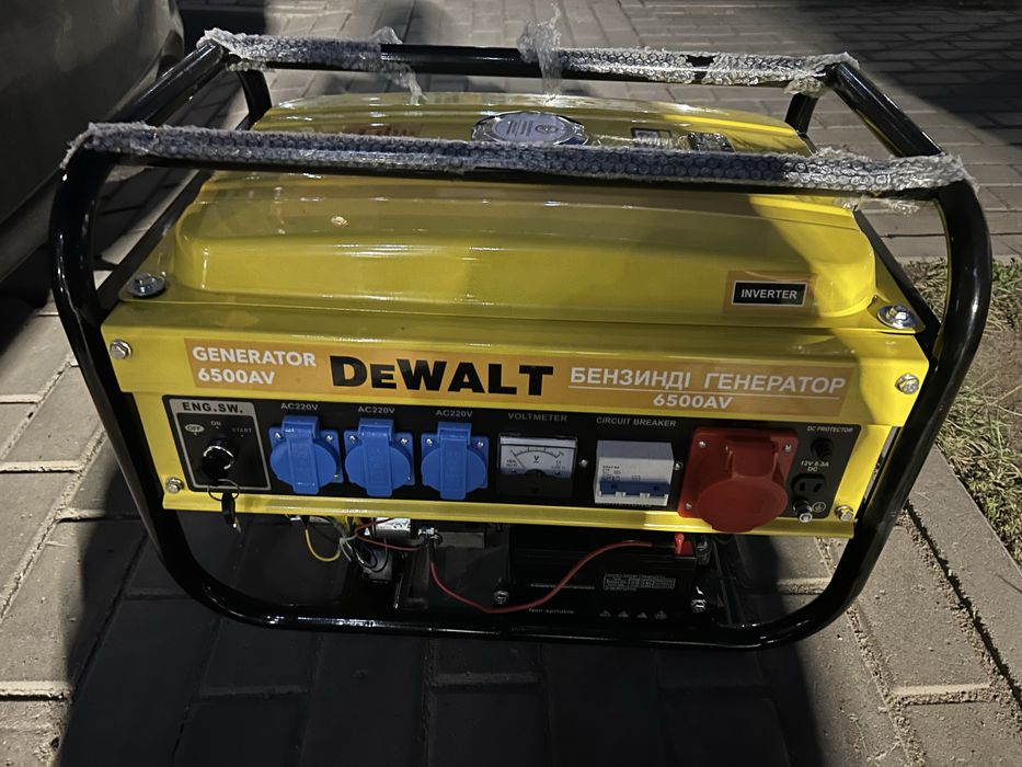 Генератор бензиновый DeWalt 6500AV
