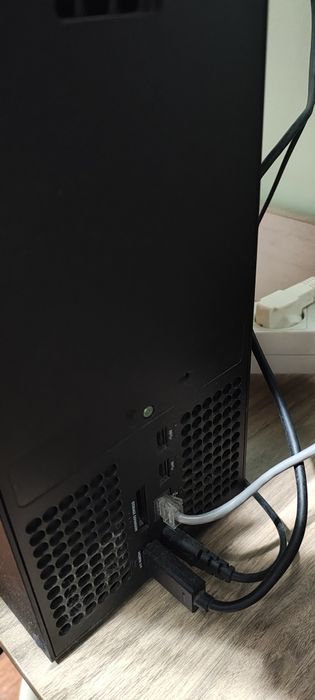 Consola xbox series x 1 TB cu 1 controller