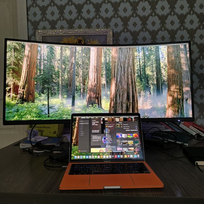 Продам macbook Pro 20 года