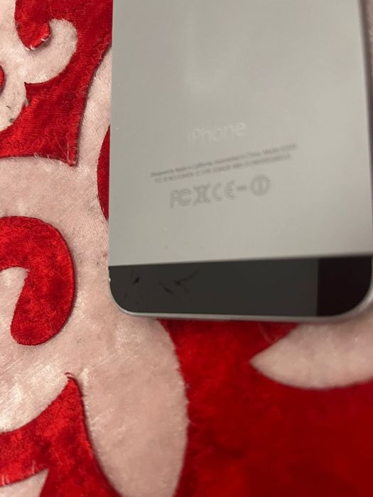 Айфон 5с 16гб старый