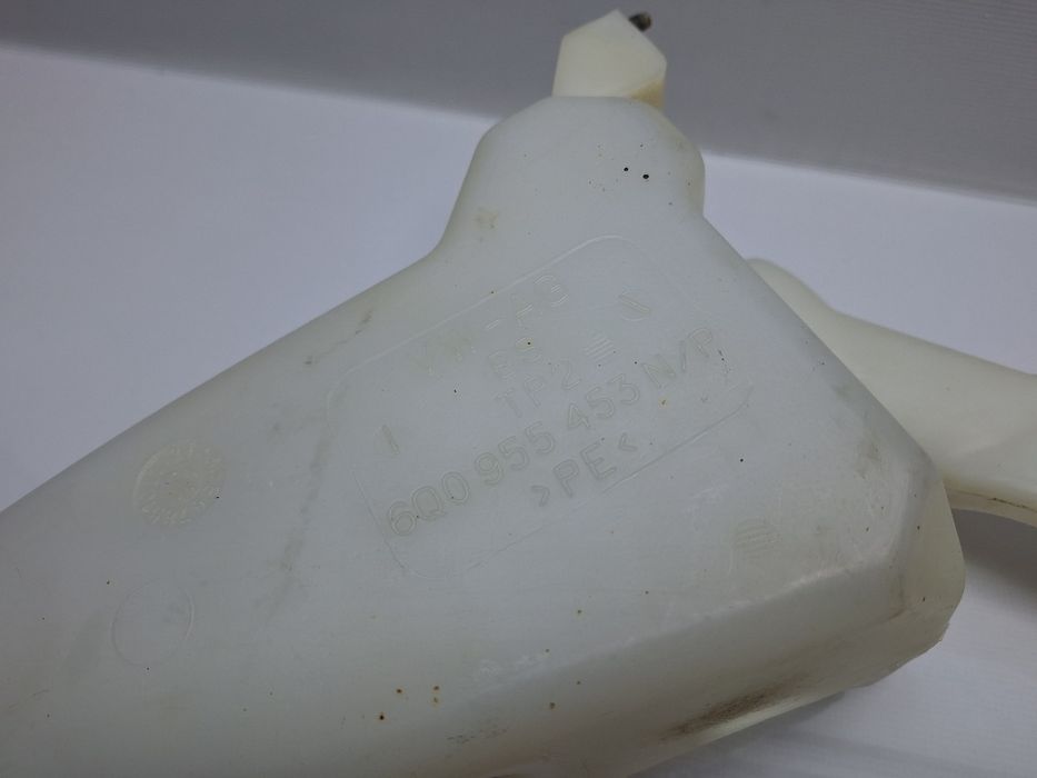 Vas/rezervor lichid de spalare parbriz SKODA FABIA Saloon 6Y3 1999 - 2