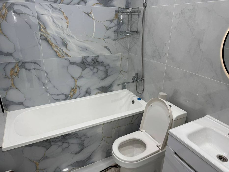 Сдам квартиру посуточно Тараз люкс