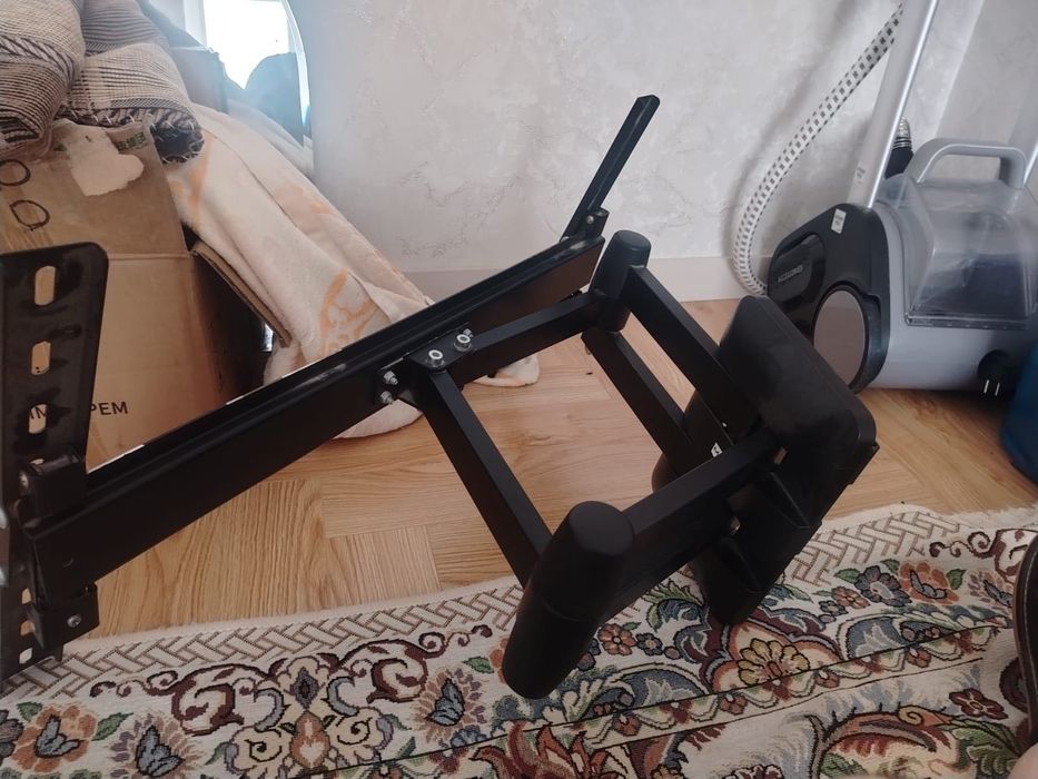 Кранштейн черный