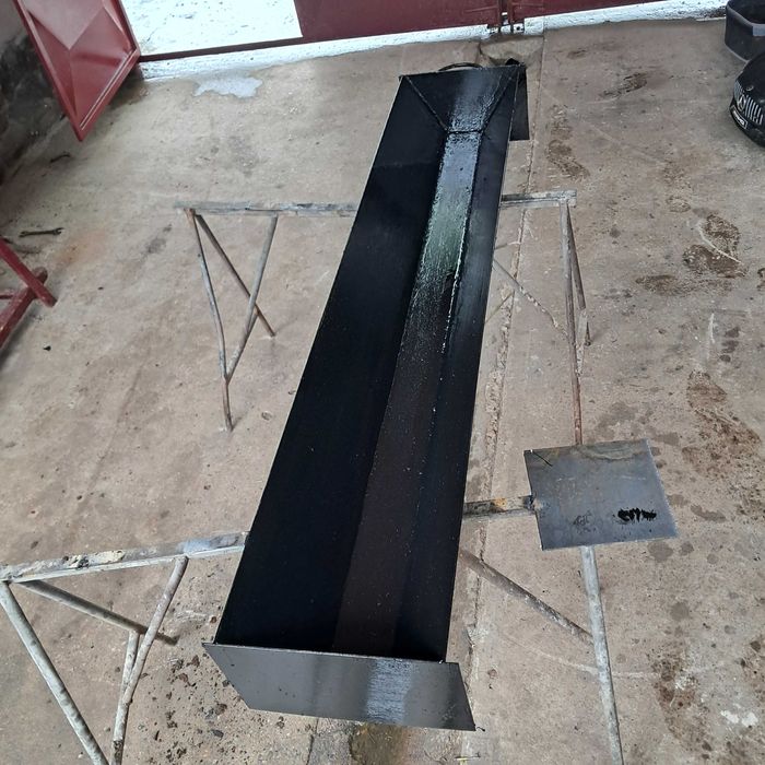 valau, troaca,  halau, adapatoare