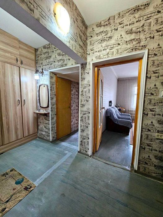 Продается квартира дубовая метро Технопарк 3/3/9 80м²