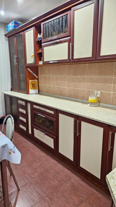 Продам кух. гарнитур б/у