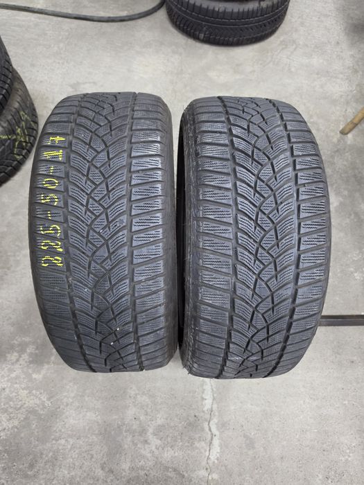 2 Броя 225/50/17 Goodyear 5,5mm