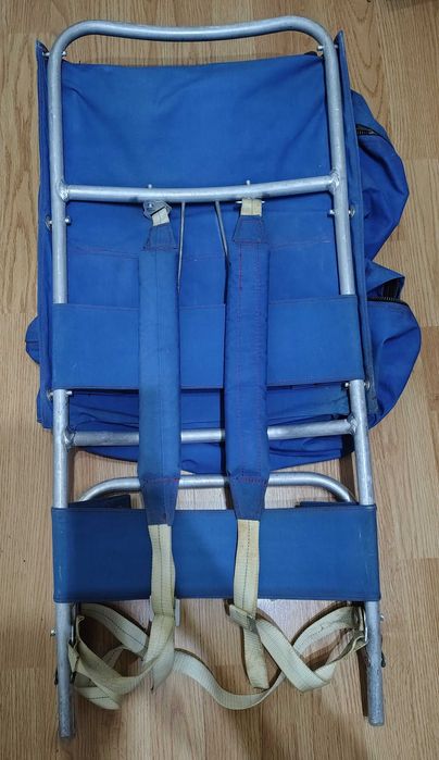 Rucsac vintage cu cadru metalic