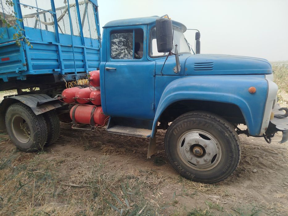 Zil kalxida 2 pritsep bilan