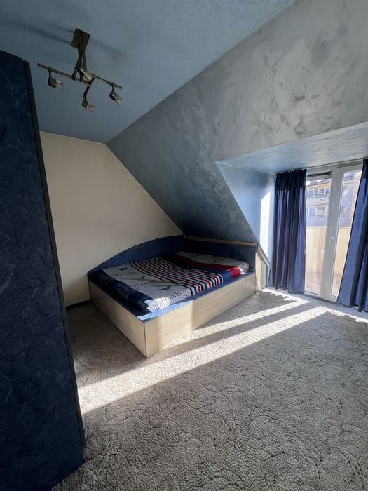 Дава се под наем Тристаен апартамент в Благоевград, Вароша - 92 кв.м за 598.23 € - Снимка #9