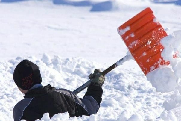 Чистка и уборка снега
