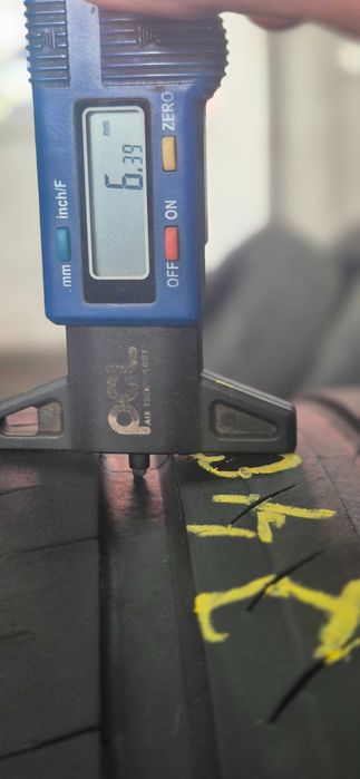 anvelope Michelin,Continental 225/40/18