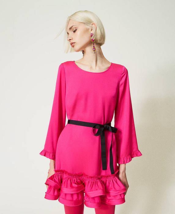 Цикламена рокля Twinset ,с коланче  размер Л ,ново!