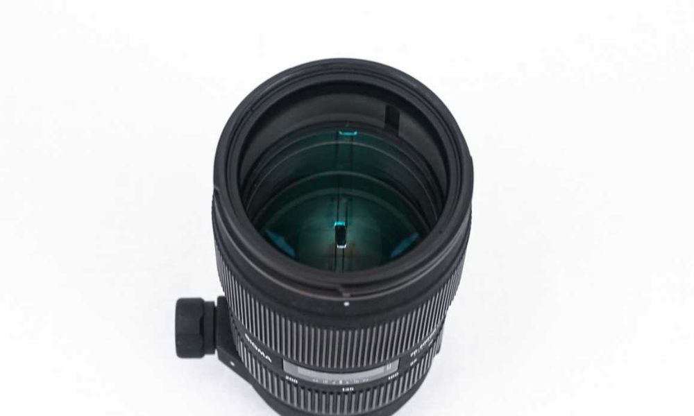 Sigma 70-200 mm f/2.8 EX APO DG HSM pentru montura Nikon F