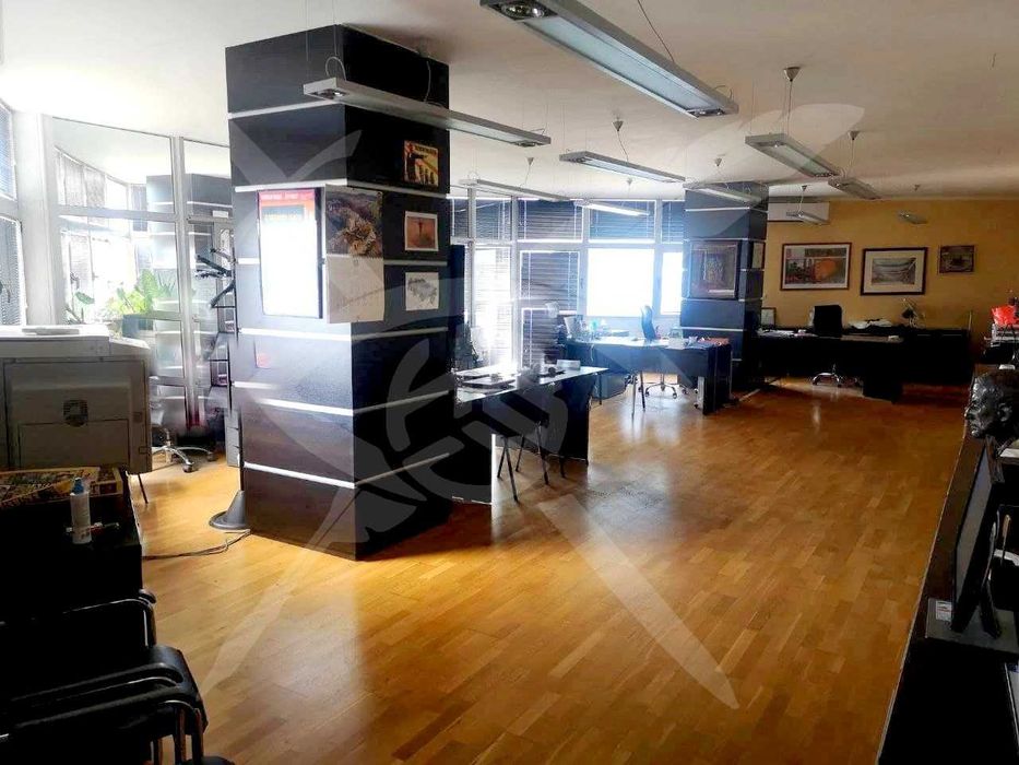 Продава се Офис в София, Манастирски ливади - 235 кв.м за 1500 €/кв.м - Снимка #1