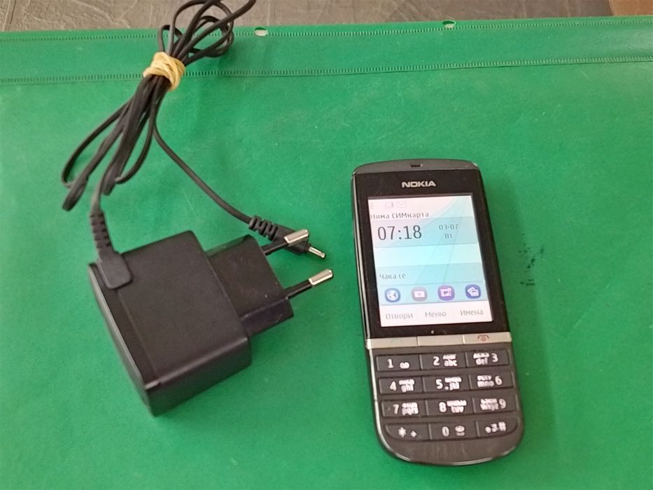 Телефон nokia 300