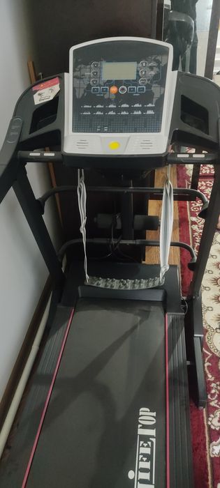 Беговая дорожка . состояние отличное