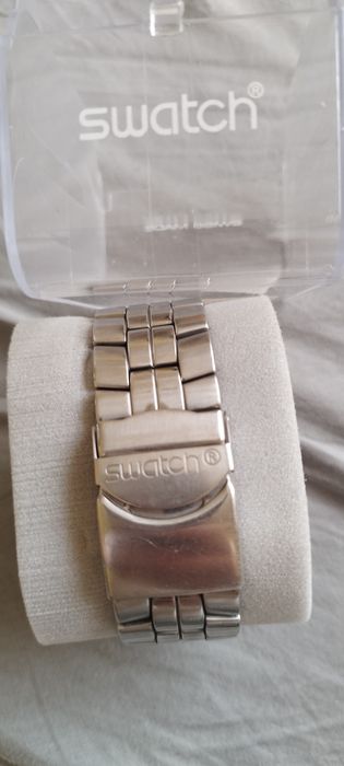 Часовник  Swatch IRONY