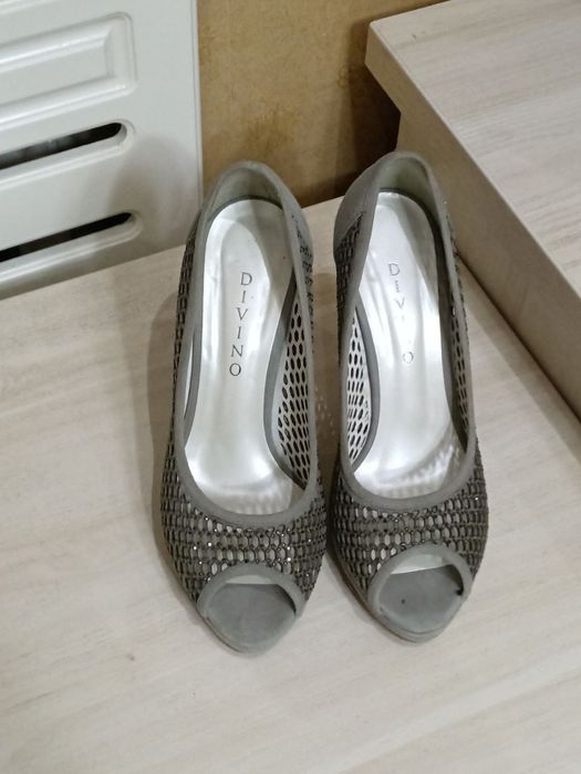 Итальянские женские туфли 38 размера