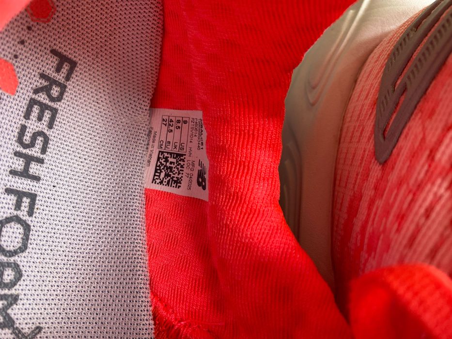 Обувки за бягане New balance Balos