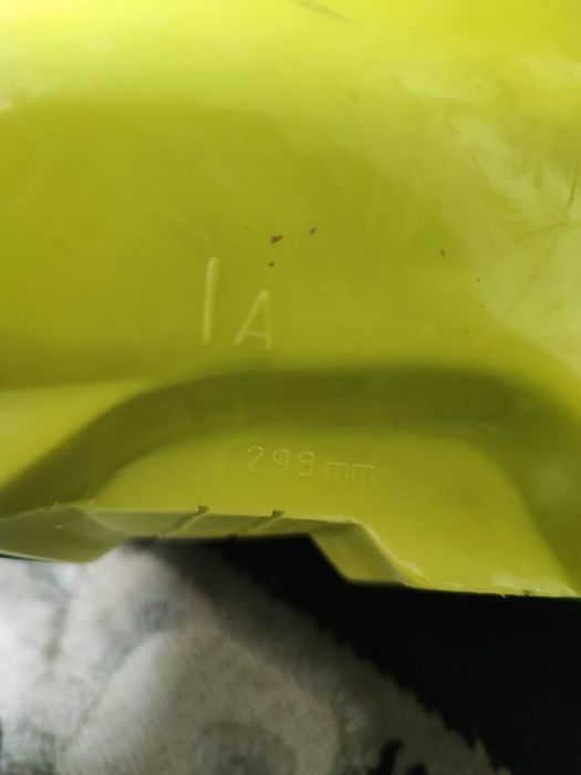 Продам горнолыжные ботинки