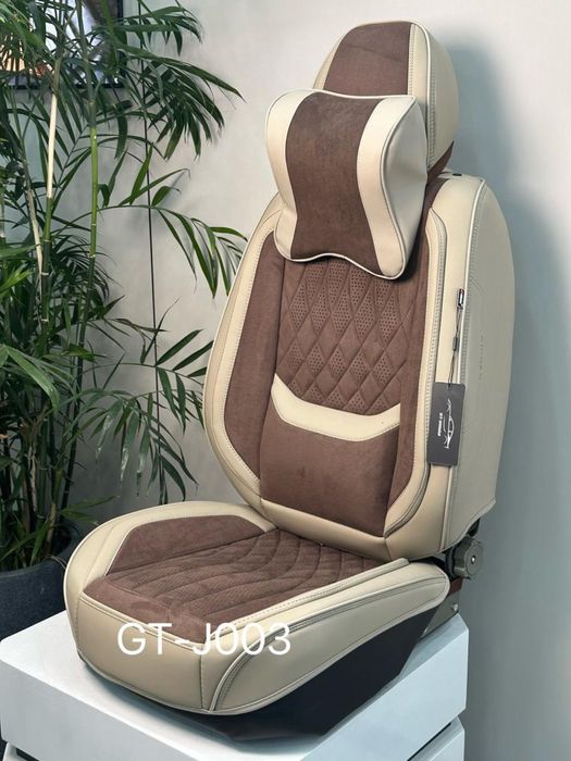 Чехлы на машину