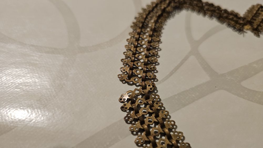 Продавам рядак възрожденски накит от дубле с пандетев сърце