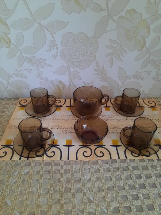 Кухонная посуда ; чайный набор;