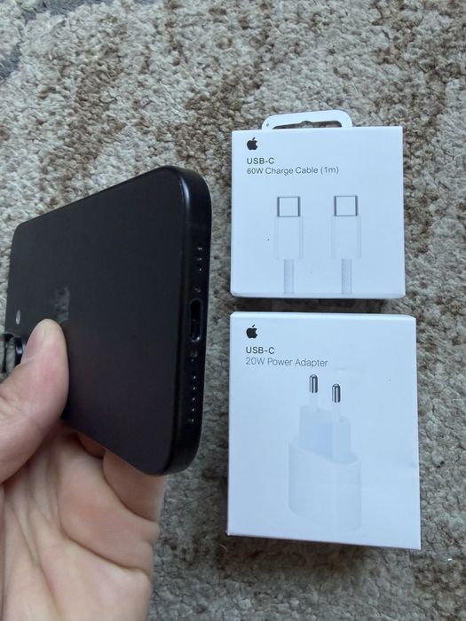 iPhone 16 Black impecabil - pret fix