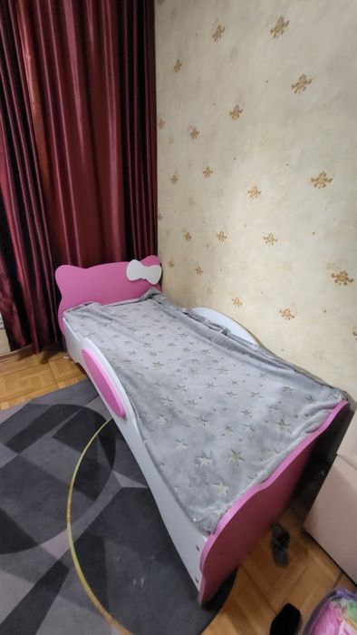 Продам кровать 160х70