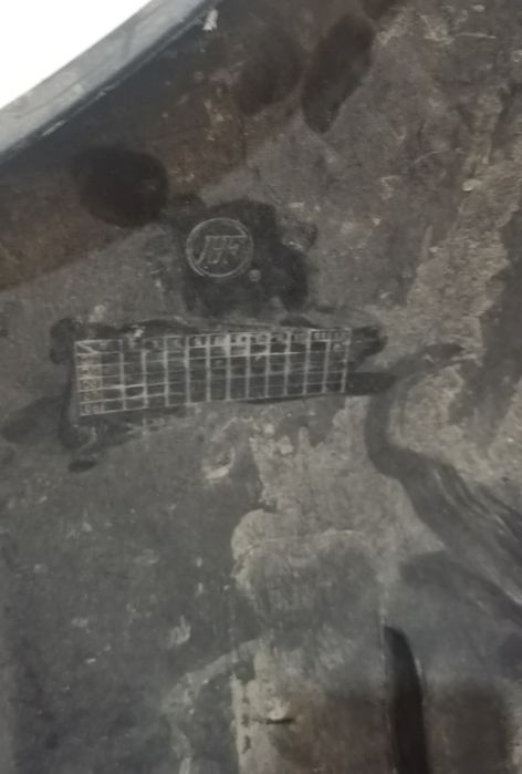 Продавам останали авточасти