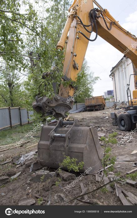 Демонтаж.  Разрушения.