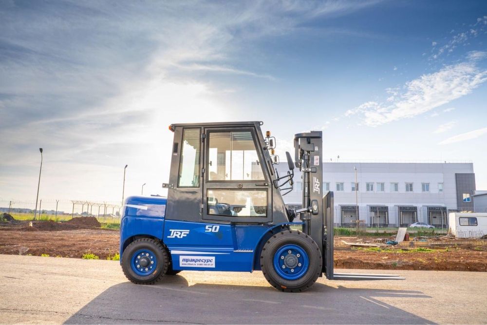 Вилочный погрузчик 5тонн