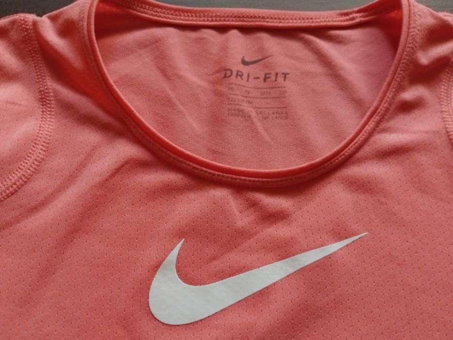 Nike -122-128 детска тениска