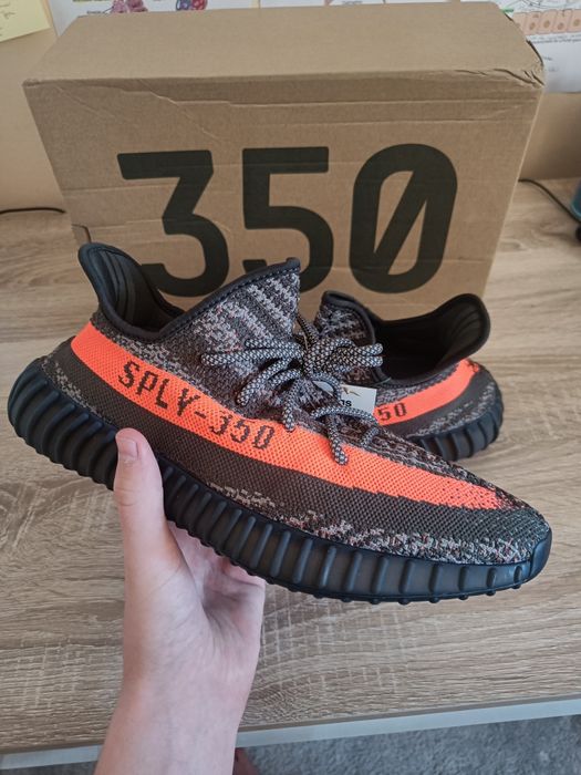 Yeezy boost 350 Carbon Beluga