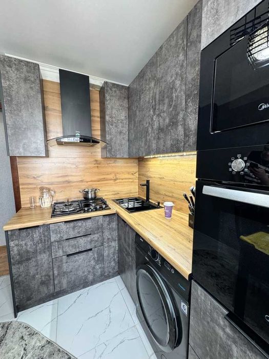 Продам 3 комнатную квартиру