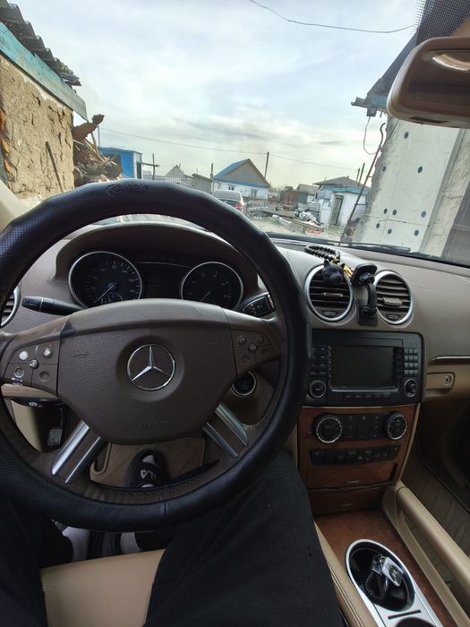 Mersedes benz Gl 550